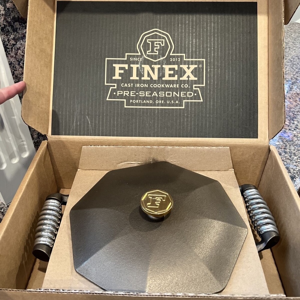 FINEX 5 Qt. Quart Cast Iron Dutch Oven with Lid - Brand new